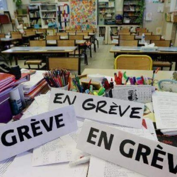 Les_enseignants_confirment_le_mouvement_de_greve