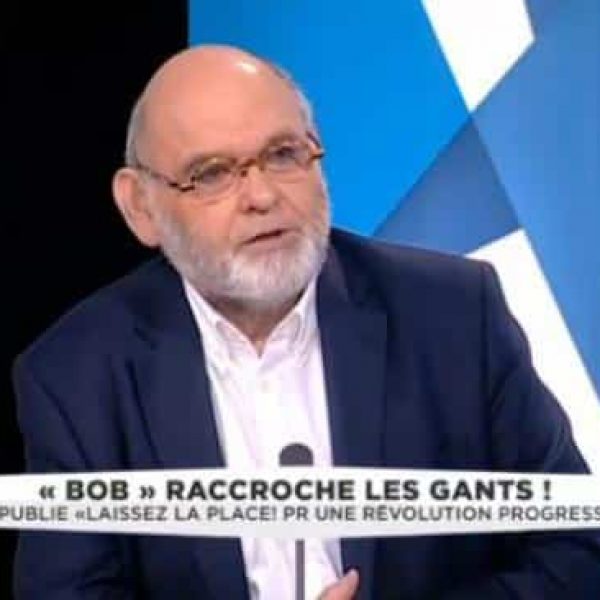 hue_retire_politique_-_07.06.16